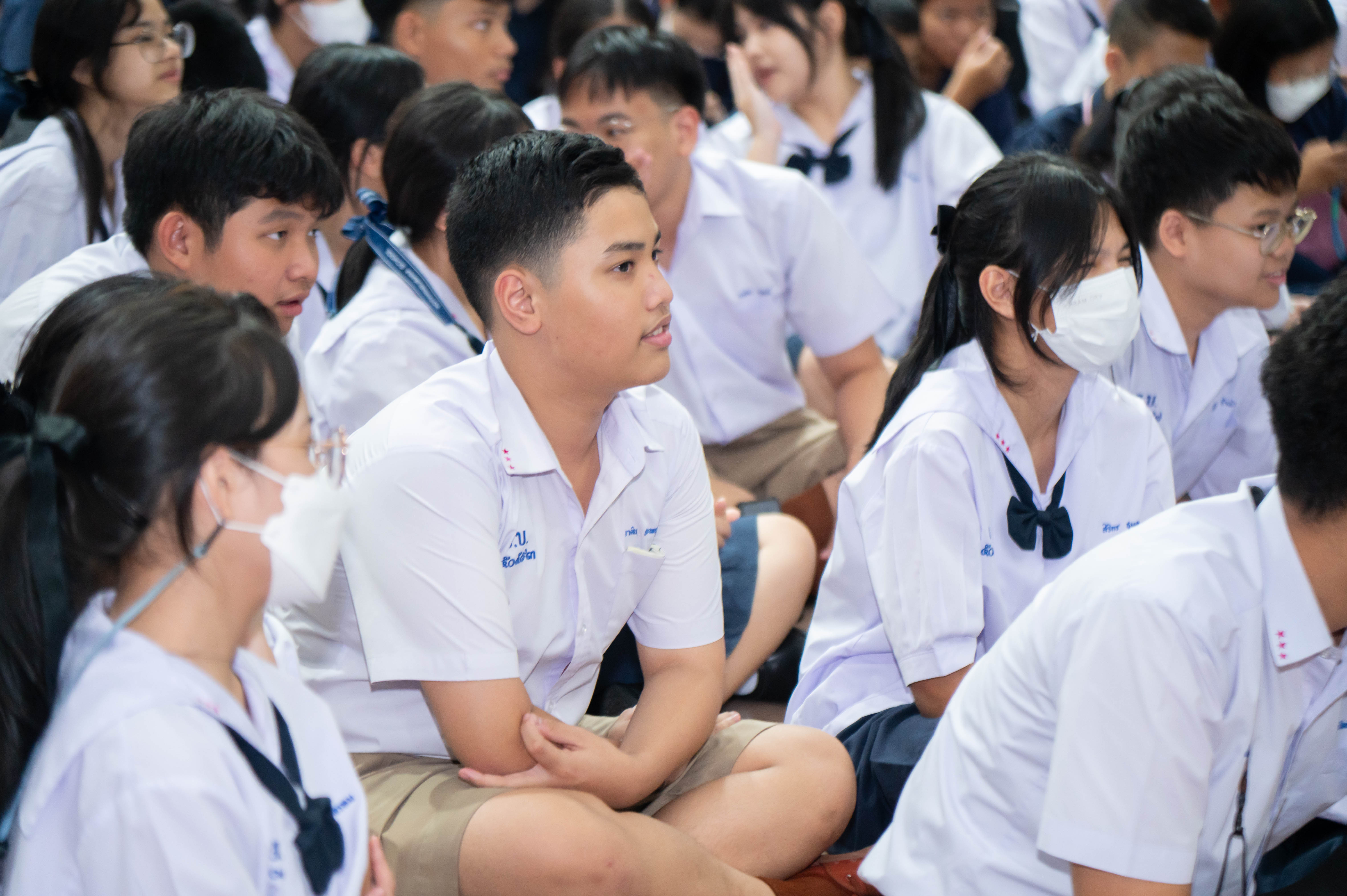 นักเรียนมีส่วนร่วมกับกิจกรรม
